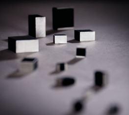 WIMA-SMDID02470QA00KS00 Kondensator, Kunststofffilm Cap Film 0.047uF 100V PPS 10% (5.7 X 5.1 X 3.5mm) SMD 140°C Bulk