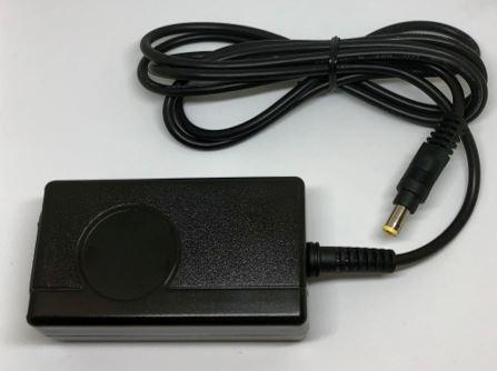 Lantronix-520-154-R Adaptateur de branchement externe Plug-In Adapter Single-OUT 12V 10W