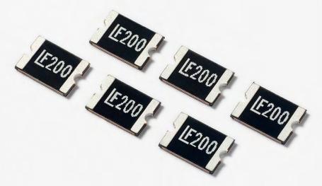 Littelfuse-1812L020/60DR PTC Resettable Fuses PTC Resettable Fuse 0.2A(hold) 0.4A(trip) 60VDC 40A 0.8W 0.02s 0.8Ohm SMD Solder Pad 1812 T/R