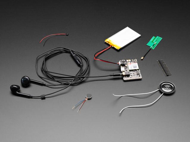 Adafruit Industries-2521 Cartes et kits de développement RF/sans fil SIM800 Cellular Module Starter Kit