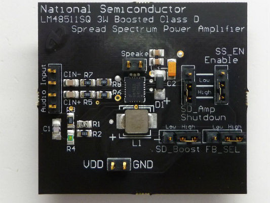 Texas Instruments-LM48511SQBD/NOPB Cartes et kits de développement de circuit intégré d'amplificateur LM48511SQ Audio Amplifier Evaluation Board