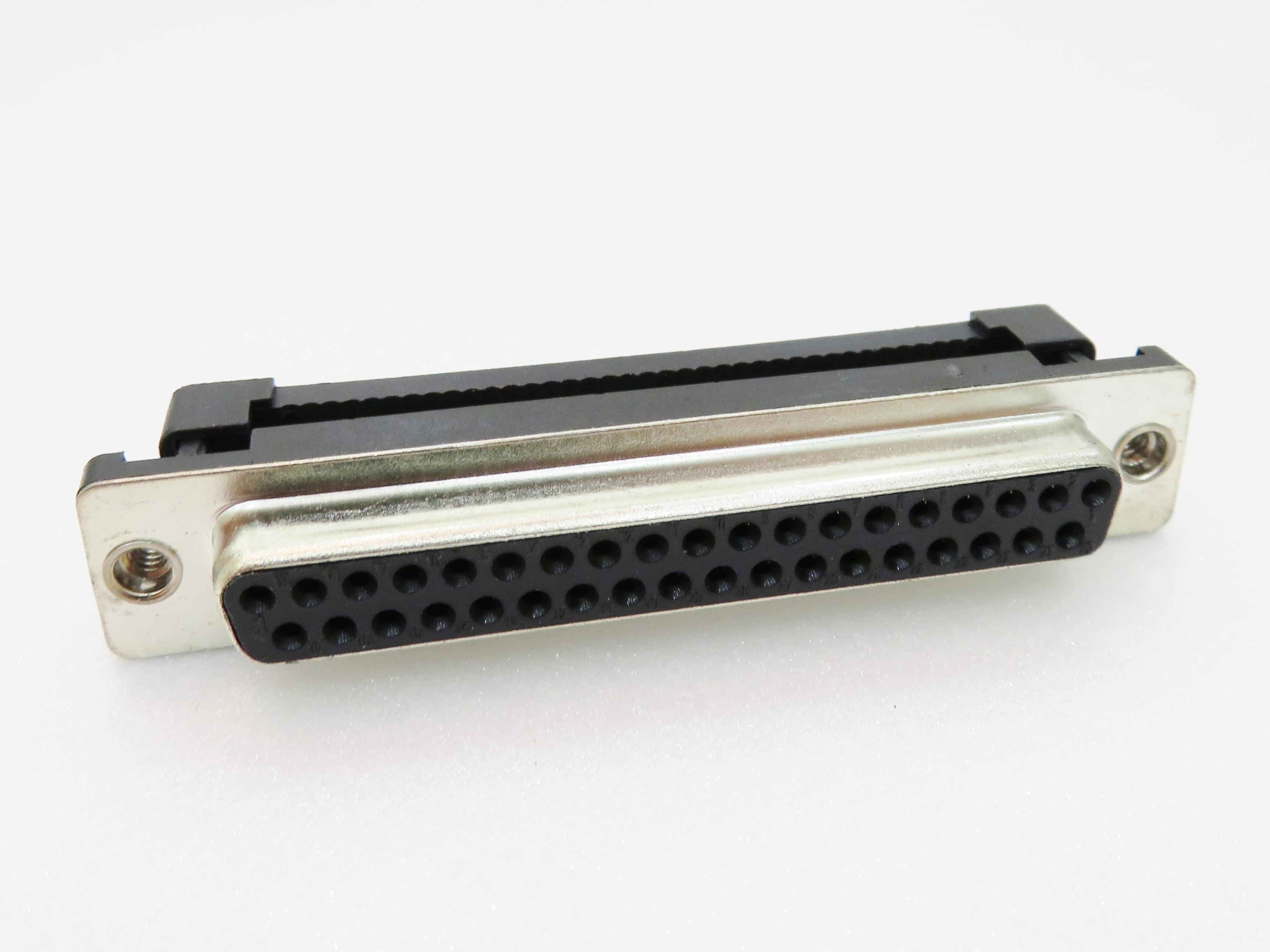 ADAM TECH-DC37-SF-M2 Steckverbinder, D-Sub Conn D-Sub SKT 37 POS 1.38mm IDT RA Cable Mount 37 Terminal 1 Port Tray