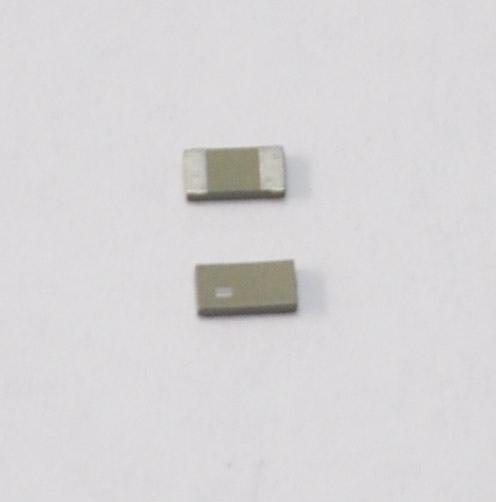 Abracon-ACAG0301-1575-T Antenne Antenna Chip 4.18dBi Gain 2-Pin Chip T/R