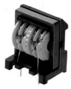 KEMET Corporation-SS28V-20075-CH Goulots d’étranglement en modes commun Common Mode Chokes Dual 7500uH 1kHz 2A 0.22Ohm DCR Thru-Hole