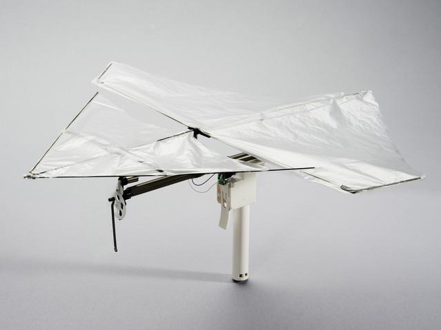 Adafruit Industries-1844 Divers produits Delta Twister Flying Machine Kit by Gakken