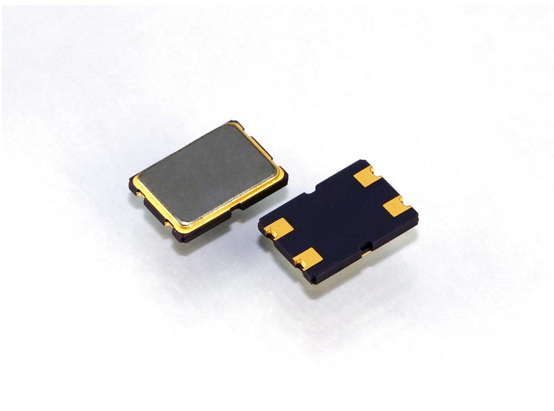 Ecliptek-EA5070FA20-7.3728MTR Quarze Crystal Resonator 7.3728MHz ±30ppm (Tol) ±50ppm (Stability) 20pF FUND 90Ohm 4-Pin CSMD T/R