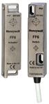 Honeywell-FF6-10-AC-03-SS Proximity Sensors Proximity Sensor Magnetic NC 2.8cm 230VAC 3-Pin