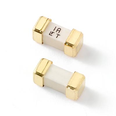 Littelfuse-0449005.MR Fuses Fuse Chip Slow Blow Acting 5A 125V SMD Solder Pad 6.1 X 2.69 X 2.69mm Ceramic T/R PSE/cULus