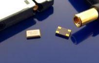 Raltron Electronics-H130B-32.000-12-F-3030-TR Cristales Crystal 32MHz ±30ppm (Tol) ±30ppm (Stability) 12pF FUND 20Ohm 4-Pin SMD T/R