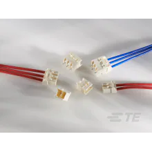 TE Connectivity-3-2232876-1 Steckverbinderleisten und Leiterplattenbuchsen Conn Shrouded Header (4 Sides) HDR 3 POS 6mm Solder ST Top Entry Thru-Hole Box