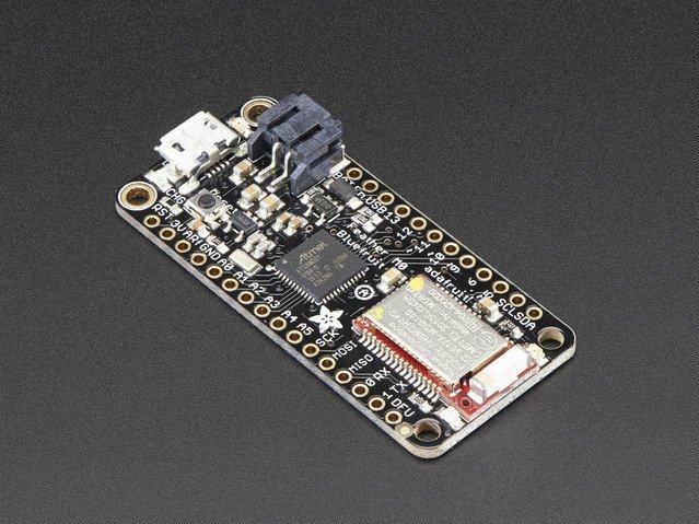 Adafruit Industries-2995 Kit e schede di sviluppo RF/Wireless ATSAMD21G18/nRF51822 Bluetooth Development Board