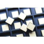 Cap Ceramic 3.9pF 100V BD 10%( 0.381 X 0.381 X 0.089mm) Pad SMD 125°C Waffle