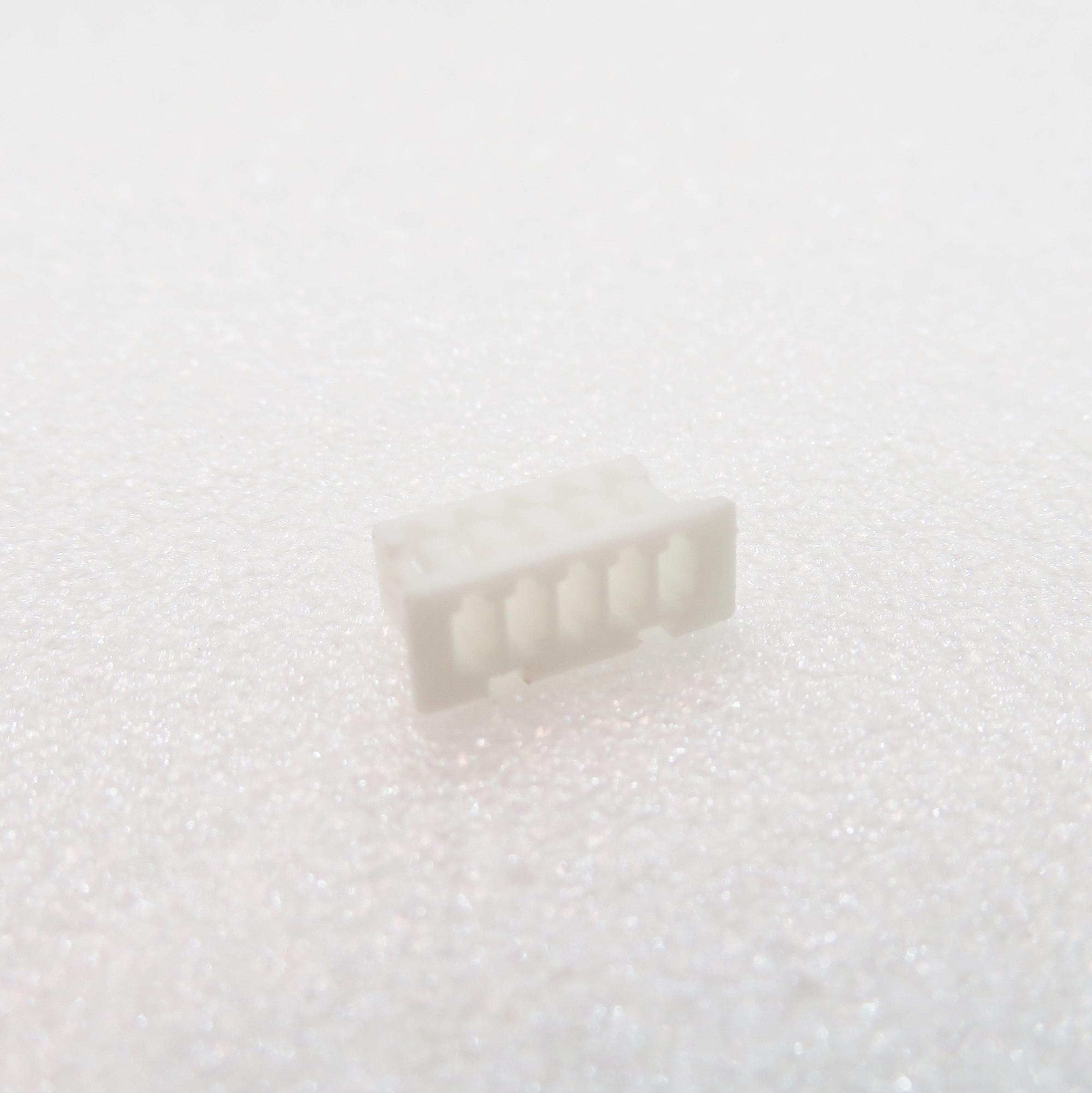 ADAM TECH-125CH-A-05 Custodia filo connettore dedicato Conn Housing RCP 5 POS 1.25mm Crimp ST Cable Mount White