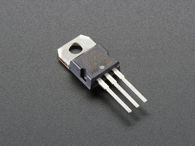 Adafruit Industries-2165 Linear Regulators LDO Regulator Pos 3.3V 0.8A 9999-Pin(9999+Tab) TO-220