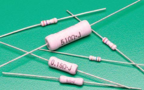 KOA Corporation-MOS3C751J Widerstand, fest, Einzeldurchsteckloch Res Metal Oxide 750 Ohm 5% 3W ±300ppm/°C Conformal Coated AXL