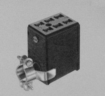 Cinch Connectivity Solutions-S2404SB Potencia del conector Conn Power SKT 4 POS Solder Lug ST Panel Mount