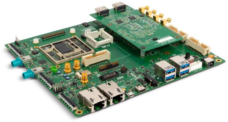 Lantronix-LOQ-8550-EVK Eingebettete Systementwicklungsboards und -kits OPEN-Q 8550CS System on Module - SOM Evaluation Kit 4200MHz CPU 16GB RAM 128GB Android 13/Yocto Linux