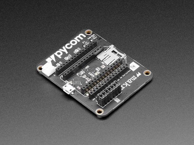 Adafruit Industries-2960 Kits et outils de développement Expansion Board for WiPy IOT Development Platform