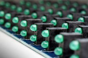 Lumex-SMF-LX240IID-TR DEL LED Uni-Color Red 635nm 4-Pin T/R