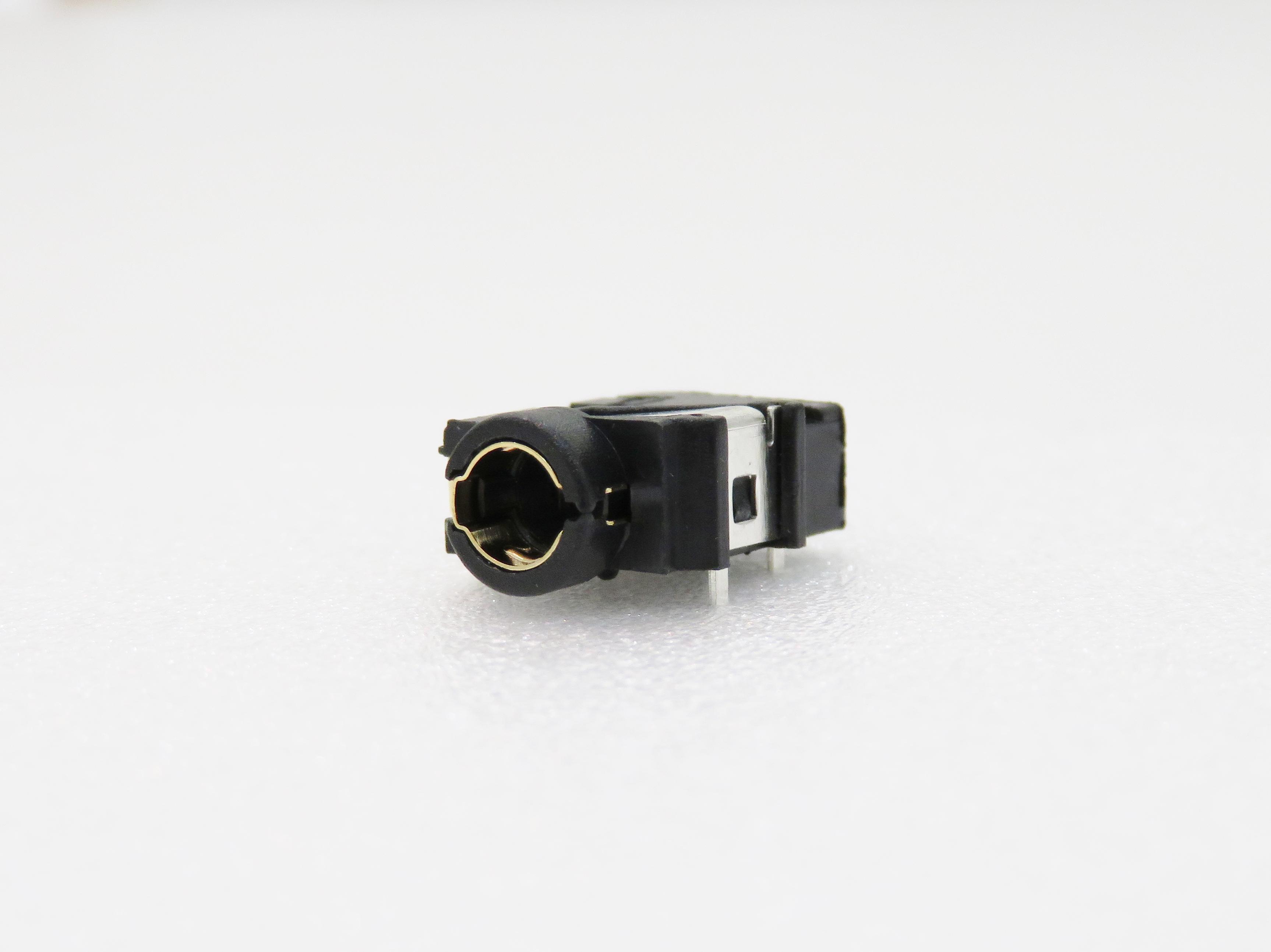 ADAM TECH-ASJ-62A-M Steckverbinder für Audio und Video Stereo Audio Jack Connector