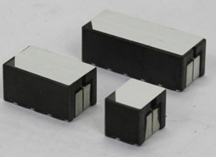 Eaton-CL1110-2-100TR-R 表面贴装电感器 Inductor Power Wirewound 0.45uH/0.1uH 20% 1MHz Ferrite 15A 0.00063Ohm DCR T/R