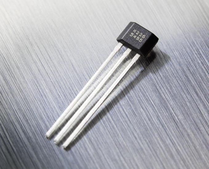 Melexis-MLX92242LUA-AAA-000-CR Hall Effect Sensors 2-Wire Programmable Hall Effect Latch/Switch