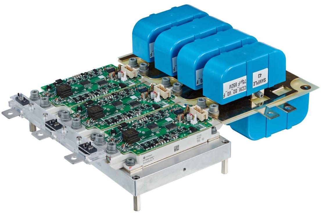 Infineon Technologies AG-REFCAV250KMT7INVTOBO1 Entwicklungssätze und Werkzeuge FF900R12ME7 IGBT Module Reference Design Board