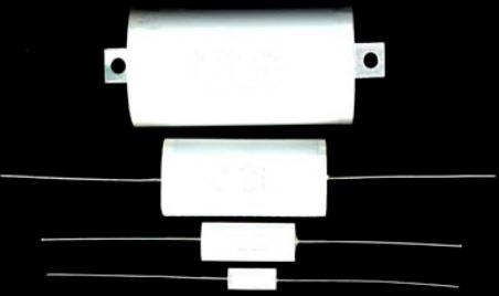 Illinois Capacitor-760M80551 Película del capacitor Cap 8uF 160VDC/100VAC PLYP 5% 44.2 X 17.5mm RDL