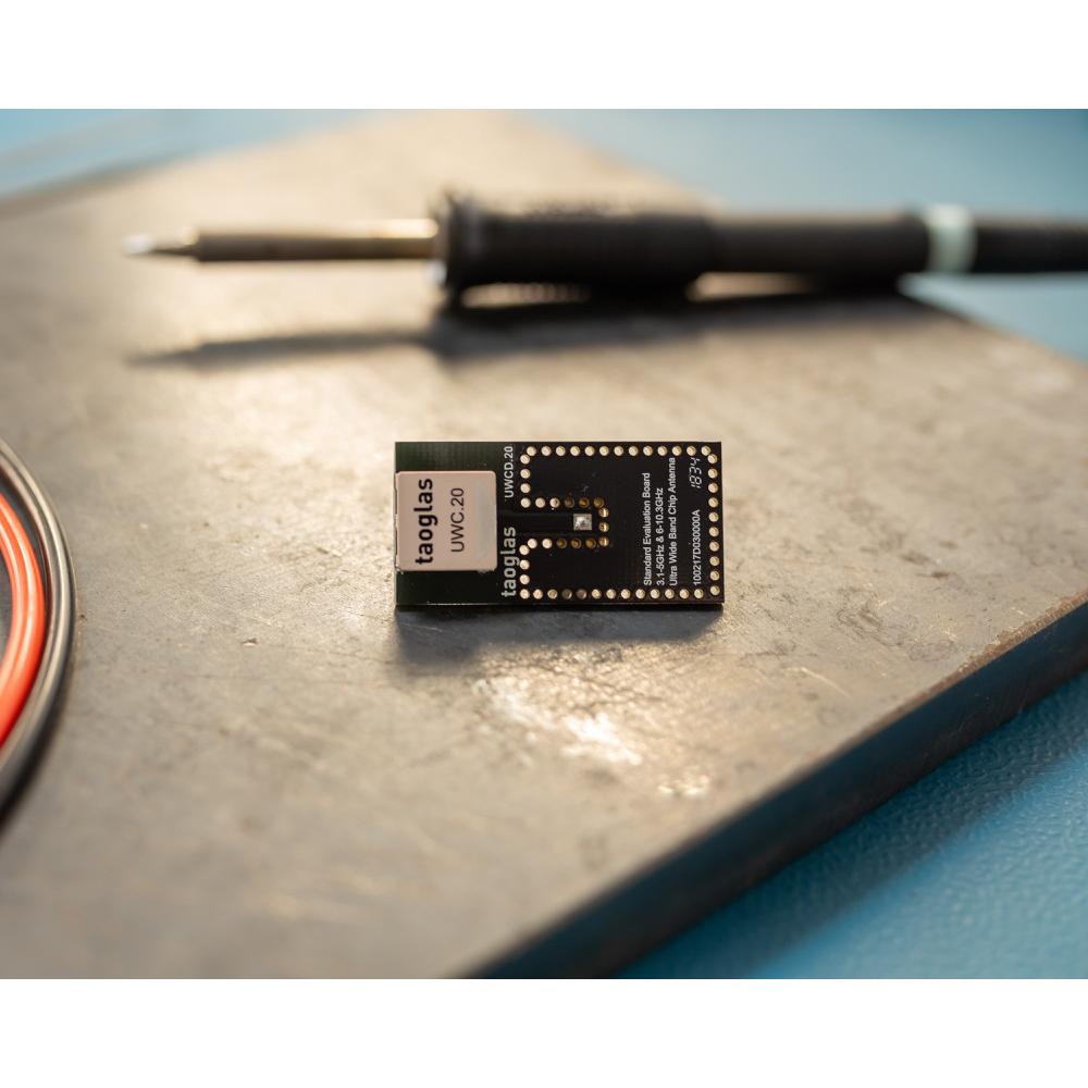 taoglas-UWC.20 Antenne Antenna Chip 6dBi Gain 5000MHz/8000MHz/9000MHz 6-Pin CSMD T/R