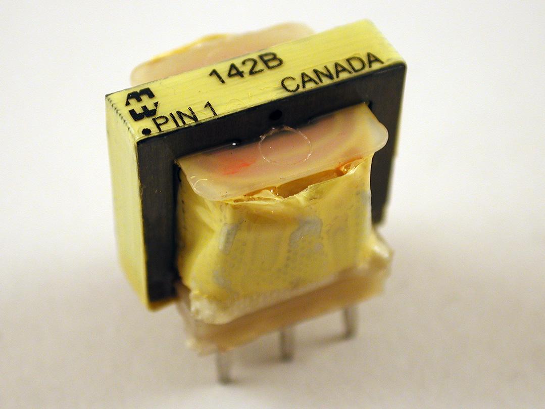 Hammond Manufacturing-142B Audio Transformers Audio Transformer 1:0.447 1500Vrms 720Ohm Prim. DCR 210Ohm Sec. DCR Pin Thru-Hole