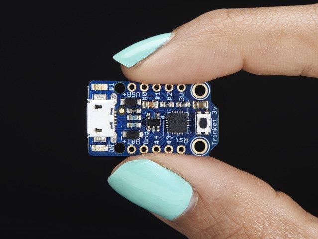 Adafruit Industries-1500 嵌入式系统开发板和套件 ATTINY85 Microcontroller Development Board 8MHz CPU 512B RAM 512B/8KB EEPROM/Flash Mac OS/Win