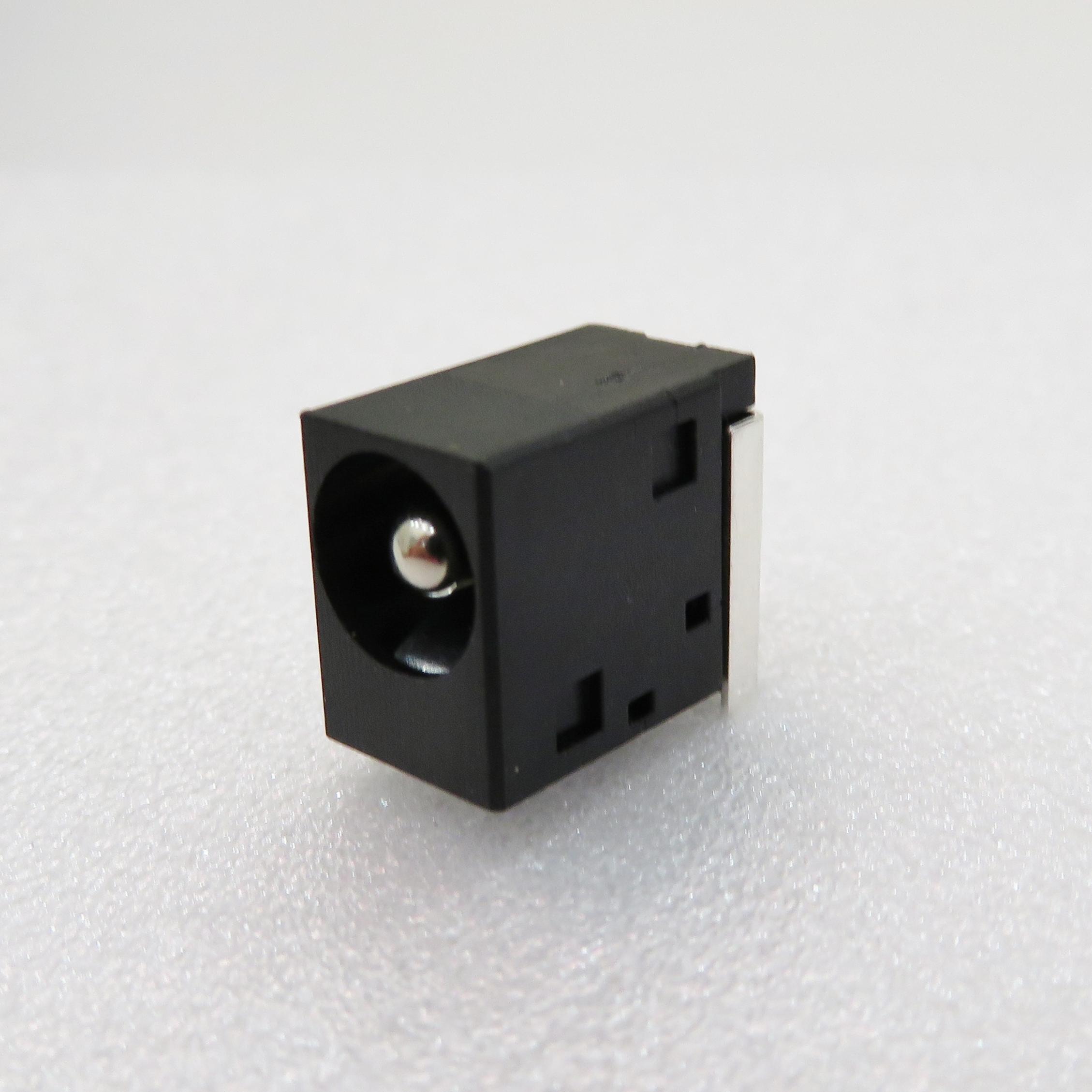 ADAM TECH-ADC-043A-2 电源连接器 DC Power Jack center PIN Connector