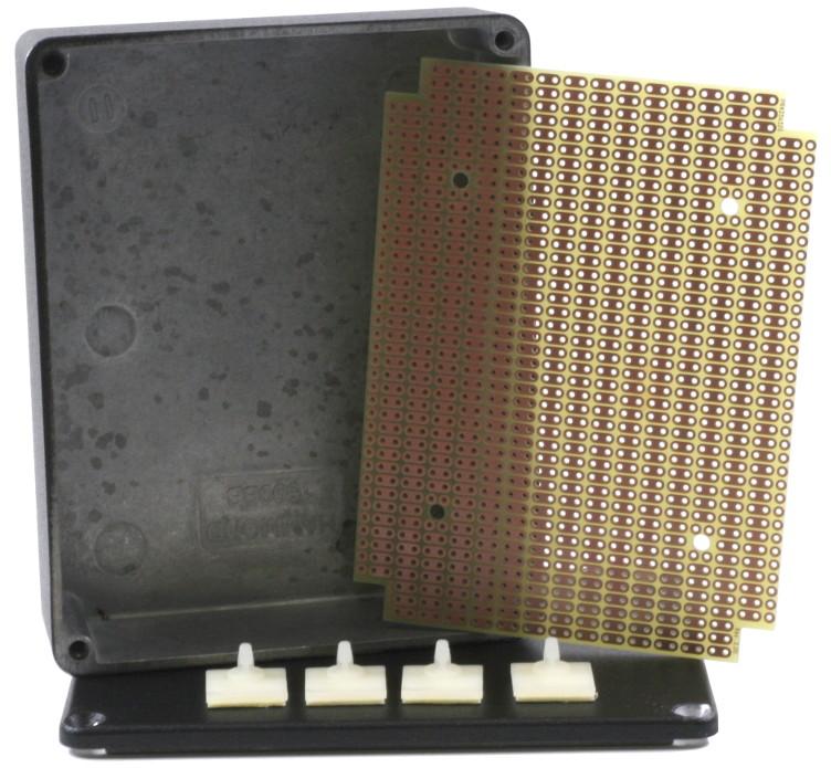 BusBoard Prototype Systems-KIT-1590BB-BK null FR4 Proto-board PCB Board with 2 Hole Strip