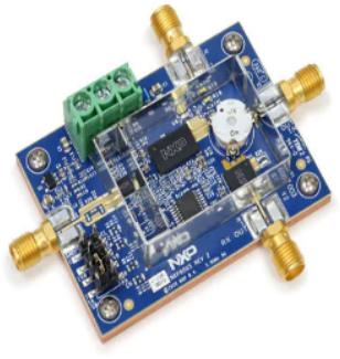 NXP Semiconductors-RAPIDRF-26E39 Cartes et kits de développement RF/sans fil RF Front End Reference Design Board