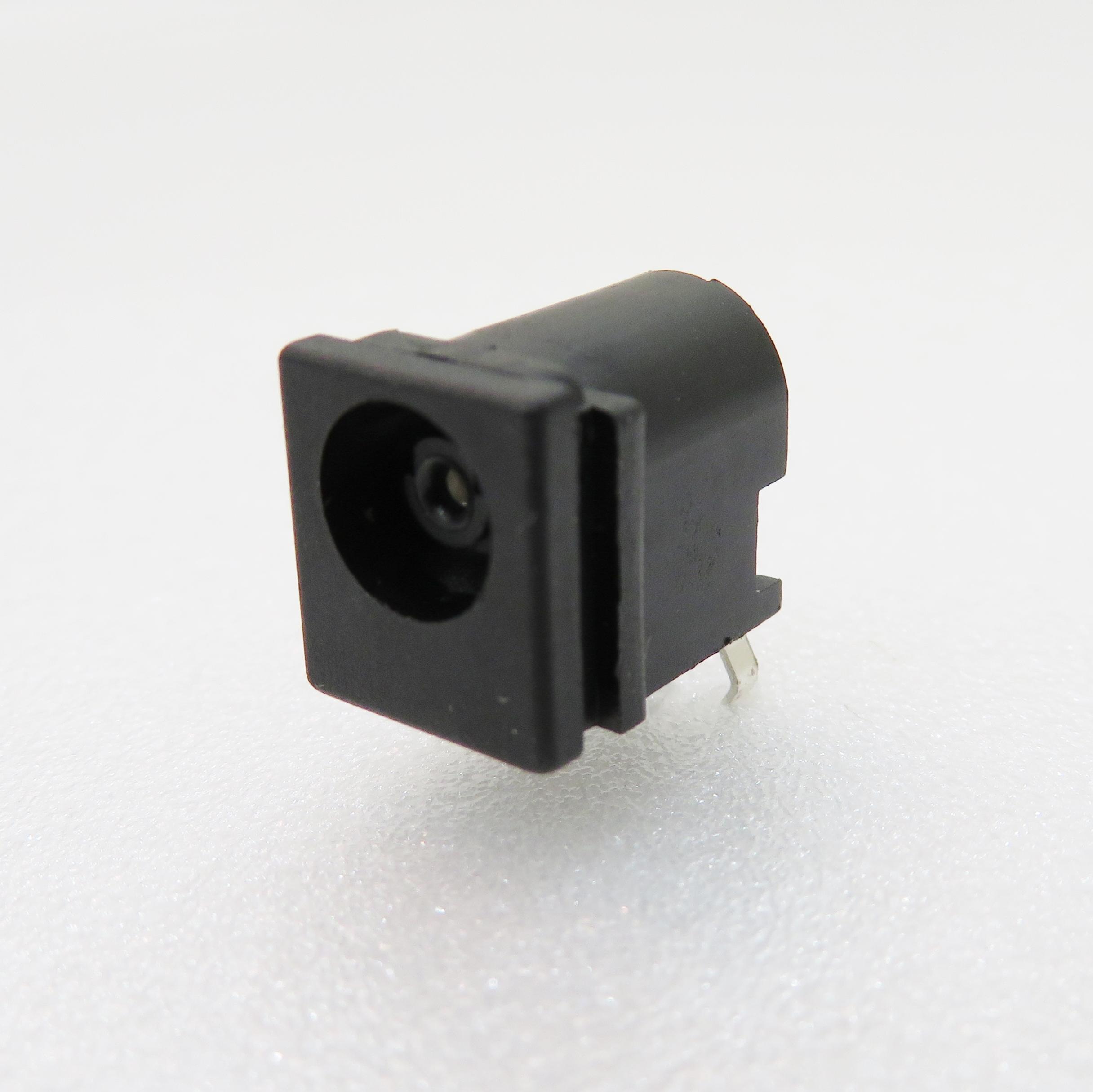 ADAM TECH-ADC-049-3 Steckverbinder DC Power Jack center PIN Connector