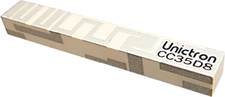 Unictron Technologies Corporation-H2UE3P2D2G0100 天线  Antenna Ceramic Chip 3dBi Gain 960MHz/2690MHz 5-Pin Chip