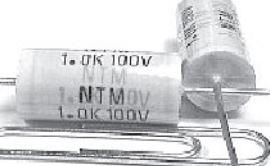 NIC Components-NTM156K100D18R0F Condensateur à film Cap Film 15uF 100V PET 10% (22 X 47mm) Axial 85°C