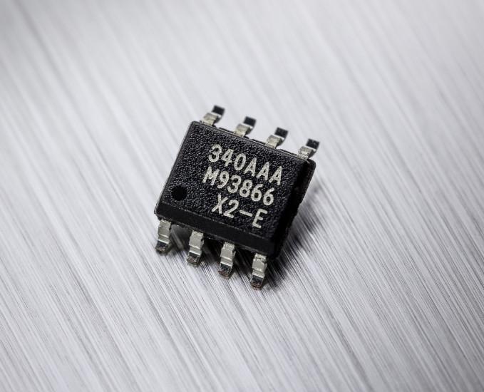 Melexis-MLX90340EDC-AAA-100-SP Spezialsensor Monolithic Sensor IC