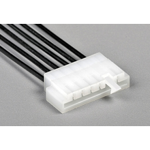 Molex-1721590610 Carcaza de cables discretos de conector Conn Housing F 10 POS 3.96mm Crimp ST Cable Mount White EdgeMate™ Bag