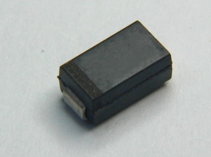 Comchip Technology-CZRA4759-HF Zener Zener Diode Single 62V 5% 125Ohm 1000mW 2-Pin SMAF T/R