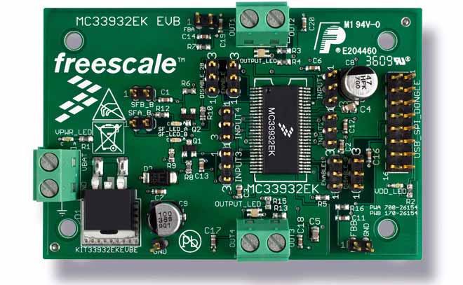 NXP Semiconductors-KIT33932EKEVBE Cartes et kits de développement de gestion de la puissance Evaluation Kit - MC33932EK, Dual 5.0 A Throttle Control H-Bridge