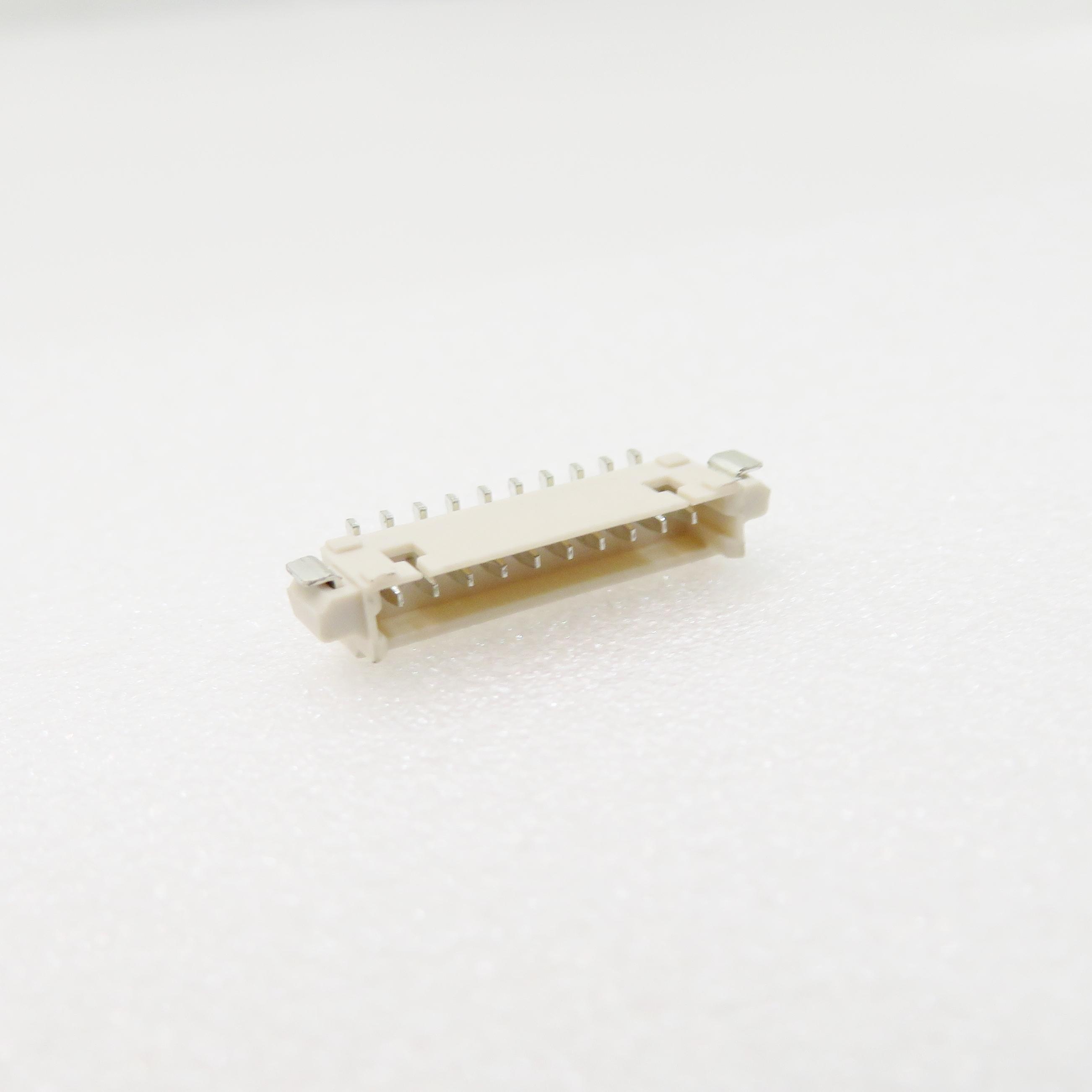ADAM TECH-125SH-B-08-TR-SMT Piastre connettori e prese PCB Conn Shrouded Header (4 Sides) M 8 POS 1.25mm Solder RA Side Entry SMD
