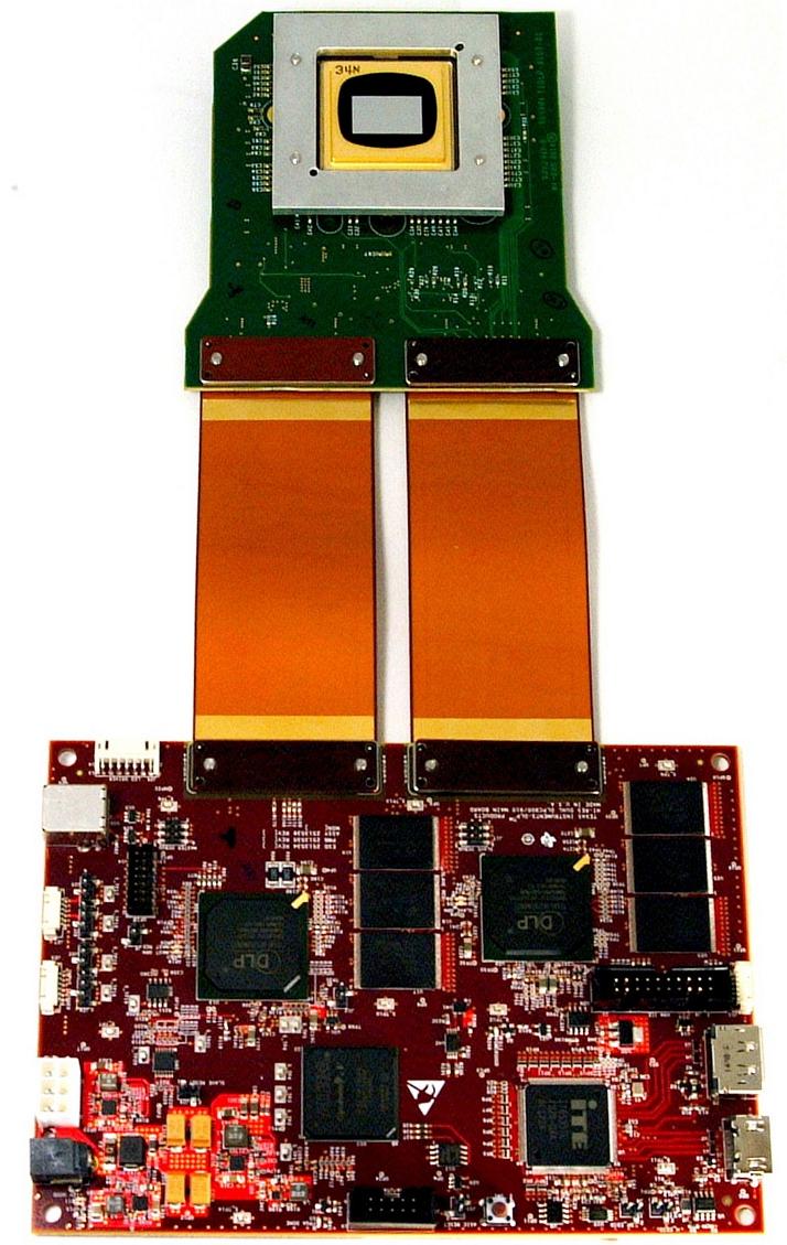 Texas Instruments-DLPLCR9000EVM Power Management Development Boards and Kits DLP9000 Lighting Driver and Controller IC Evaluation Board