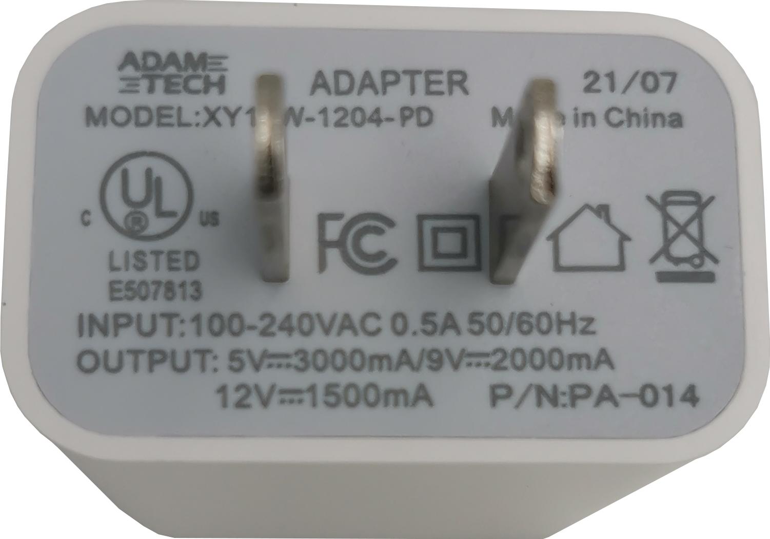 ADAM TECH-PA-014 Andere Kabelbaugruppen NEMA 1-15 Male to USB Type C Multiple Outputs
