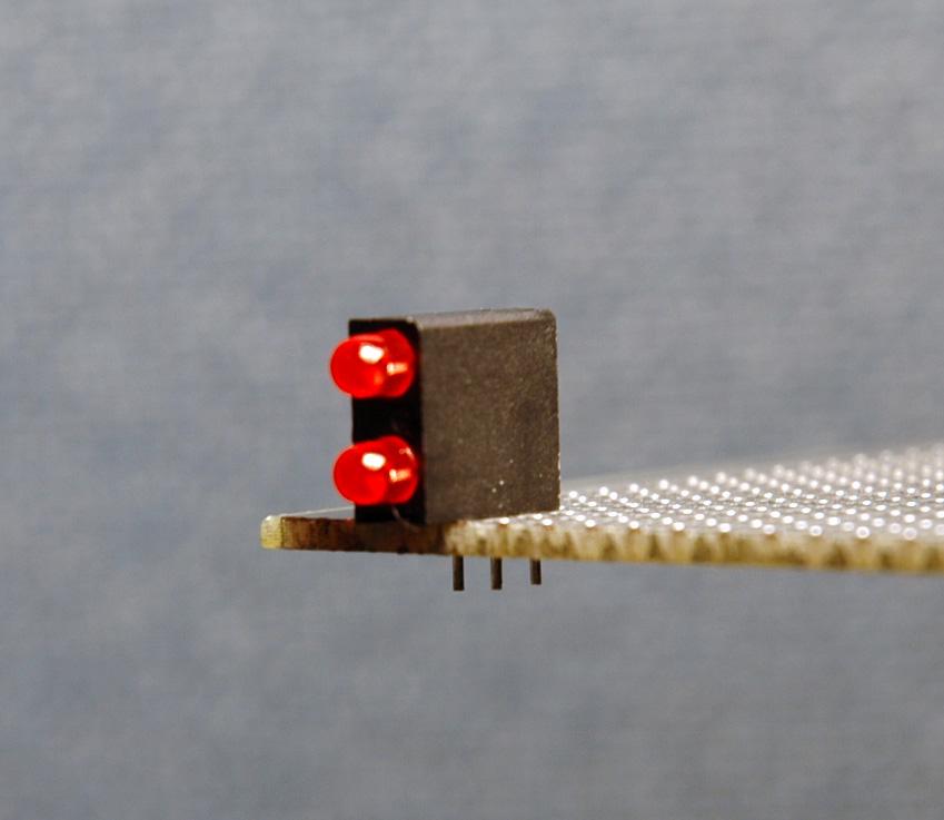 Dialight-553-0107F LED LED Bi-Level Uni-Color Orange Bulk