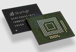 Infineon Technologies AG-S40FC004C1B2C00000 Flash NAND Flash Serial e-MMC 3.3V 32G-bit 32G/8G/4G x 1/4-bit/8-bit 13.7ns 153-Pin VFBGA Tray