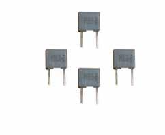 Illinois Capacitor-168105K50G-F Película del capacitor Cap Film 1uF 50V PET 10% (7.2 X 6 X 11mm) Radial Wound 5mm 125°C Bulk