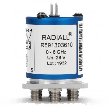 Radiall-R591303610 Conmutador RF RF Switch SP4T 0MHz to 6GHz 70dB