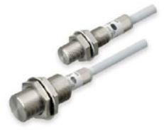 Omron-E2FM-X5D1 2M Sensor de proximidad Proximity Sensor NO 5mm 12V to 24VDC 4-Pin