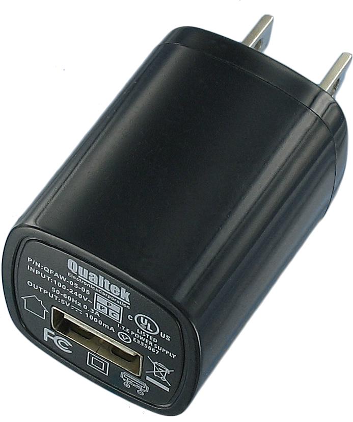 Qualtek Electronics-QFAW-05-05 Externer steckbarer Adapter Plug-In Adapter Single-OUT 5V 1A 5W Bulk